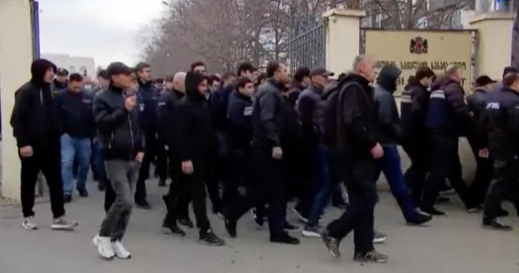 საქალაქო სასამართლოში, სადაც ლევან ჯანგველაძის მკვლელობის საქმეზე პროცესი მიმდინარეობს, დაპირისპირება მოხდა