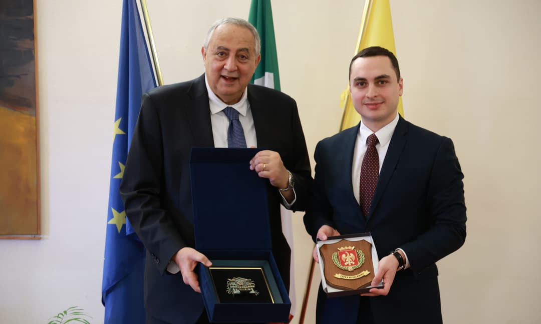 Abkhazia Gov’t Head, Palermo Mayor discuss revival of Georgia–Italy youth exchange