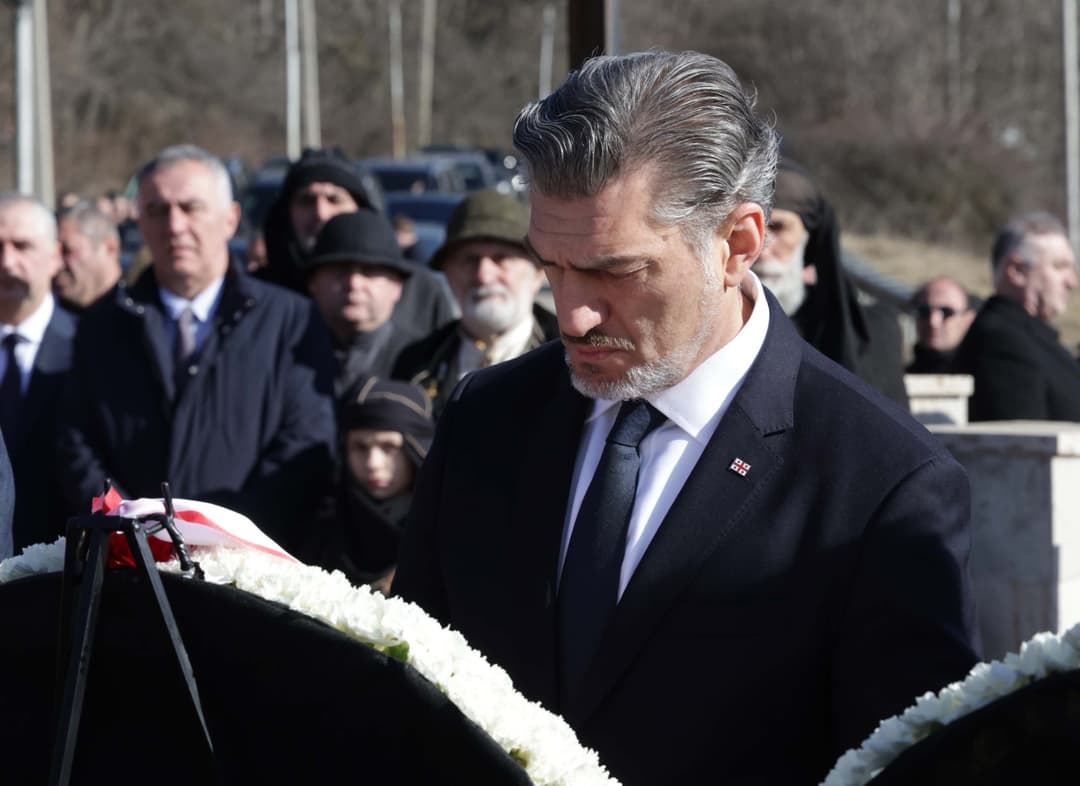 Georgian President commemorates heroes of Kojori-Tabakhmela battles on Soviet occupation day