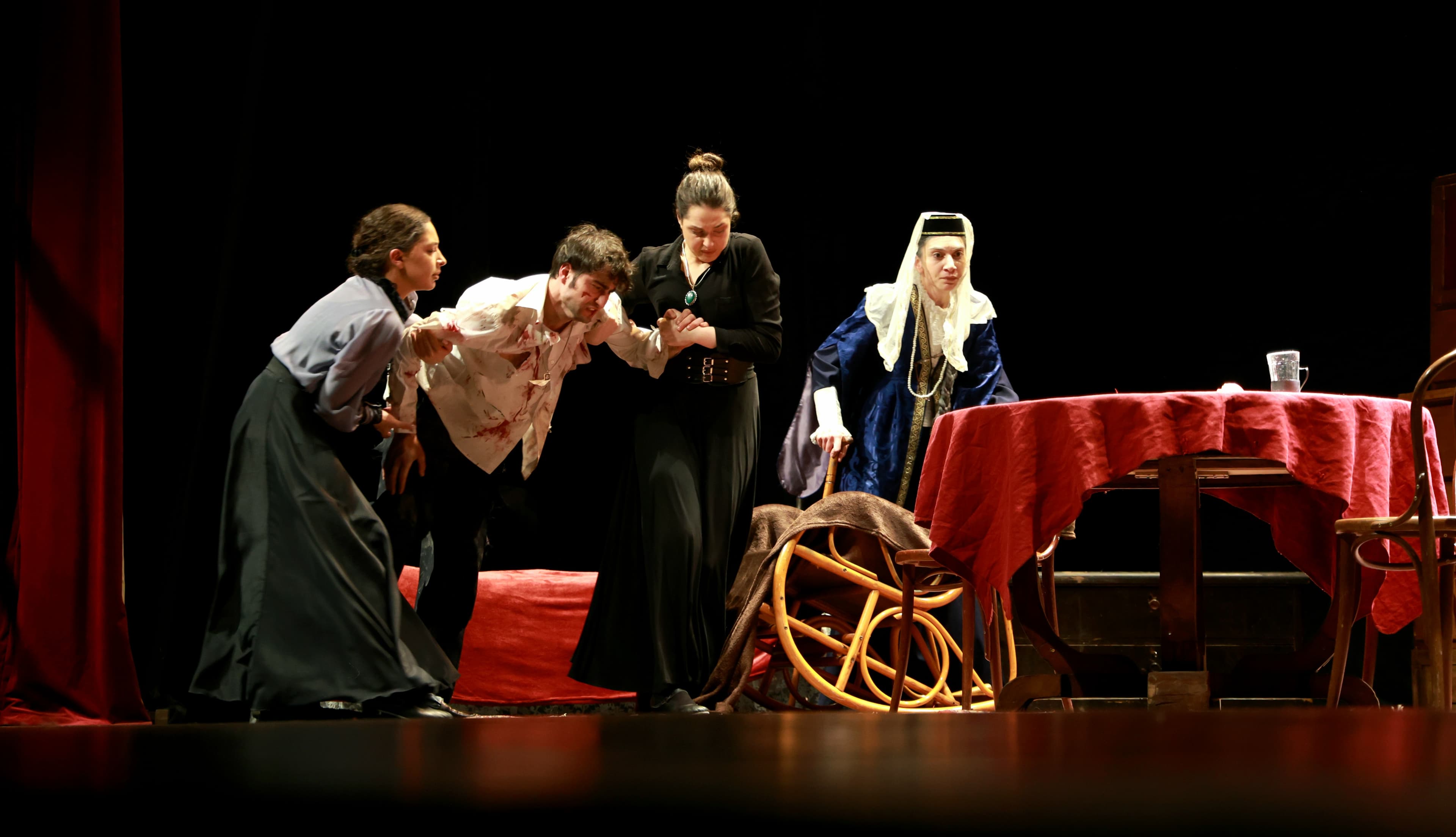 Frontnews image description