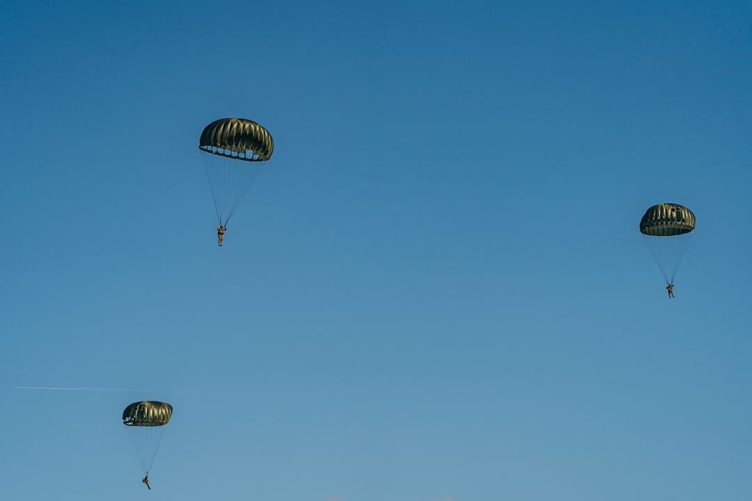 რეინჯერთა საპარაშუტო მომზადების კურსი დასრულდა