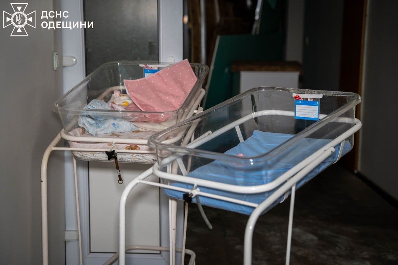 <p style="text-align: justify">The President of Ukraine, Volodymyr Zelenskyy, has said that continued Russian attacks demonstrate that Russia is not seeking to end the war, warning that any easing of pressure on Moscow would be dangerous.</p><p style="text-align: justify">His comments came after a large-scale overnight drone attack on the southern city of Odesa on 28 March, during which more than 60 attack drones were launched.</p><p style="text-align: justify">Zelenskyy said the strike caused fatalities, injuries and extensive damage, stressing that it had no military purpose and was instead aimed at civilians.</p><p style="text-align: justify">According to the President, the attack damaged a range of civilian facilities, including a maternity hospital, residential buildings, businesses, port infrastructure and other critical sites. Emergency services remain operational and continue to assist those affected.</p><p style="text-align: justify">Authorities confirmed that at least two people were killed, while more than ten others were injured, including a child.</p><p style="text-align: justify">In Odesa’s Primorsky district, a maternity hospital sustained damage to its roof. Preliminary reports indicate that staff and patients were able to reach shelter in time, preventing more serious casualties. Elsewhere, parts of a multi-storey residential building were destroyed between the fourth and fifth floors, while the blast wave shattered windows in surrounding buildings and fires broke out in private homes.</p><p style="text-align: justify">Overnight strikes were also reported in the Poltava Oblast and Dnipropetrovsk Oblast regions.</p><p style="text-align: justify">Zelenskyy said each such attack underlines Russia’s unwillingness to end the war. He added that coordinated international efforts are essential to strengthen Ukraine’s defence and diplomacy, and to protect lives and infrastructure, thanking partners for their continued support.</p>