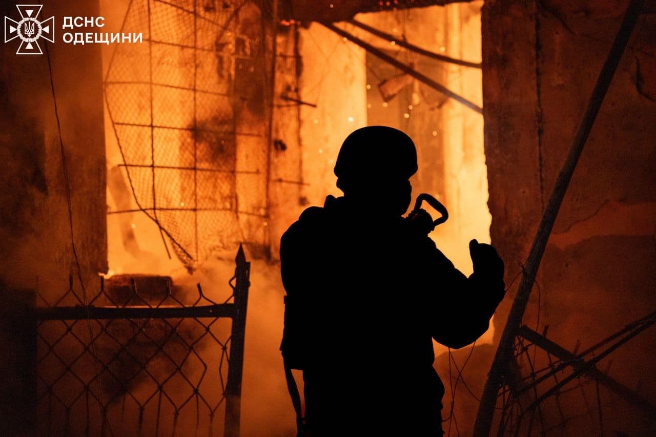 <p style="text-align: justify">The President of Ukraine, Volodymyr Zelenskyy, has said that continued Russian attacks demonstrate that Russia is not seeking to end the war, warning that any easing of pressure on Moscow would be dangerous.</p><p style="text-align: justify">His comments came after a large-scale overnight drone attack on the southern city of Odesa on 28 March, during which more than 60 attack drones were launched.</p><p style="text-align: justify">Zelenskyy said the strike caused fatalities, injuries and extensive damage, stressing that it had no military purpose and was instead aimed at civilians.</p><p style="text-align: justify">According to the President, the attack damaged a range of civilian facilities, including a maternity hospital, residential buildings, businesses, port infrastructure and other critical sites. Emergency services remain operational and continue to assist those affected.</p><p style="text-align: justify">Authorities confirmed that at least two people were killed, while more than ten others were injured, including a child.</p><p style="text-align: justify">In Odesa’s Primorsky district, a maternity hospital sustained damage to its roof. Preliminary reports indicate that staff and patients were able to reach shelter in time, preventing more serious casualties. Elsewhere, parts of a multi-storey residential building were destroyed between the fourth and fifth floors, while the blast wave shattered windows in surrounding buildings and fires broke out in private homes.</p><p style="text-align: justify">Overnight strikes were also reported in the Poltava Oblast and Dnipropetrovsk Oblast regions.</p><p style="text-align: justify">Zelenskyy said each such attack underlines Russia’s unwillingness to end the war. He added that coordinated international efforts are essential to strengthen Ukraine’s defence and diplomacy, and to protect lives and infrastructure, thanking partners for their continued support.</p>