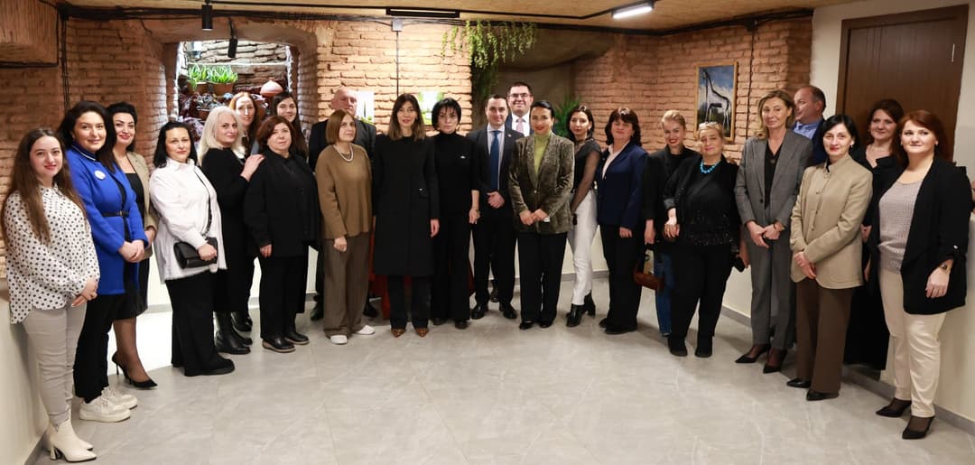 Abkhazia Government hosts entrepreneurial women from displaced communities at Family Art Gallery