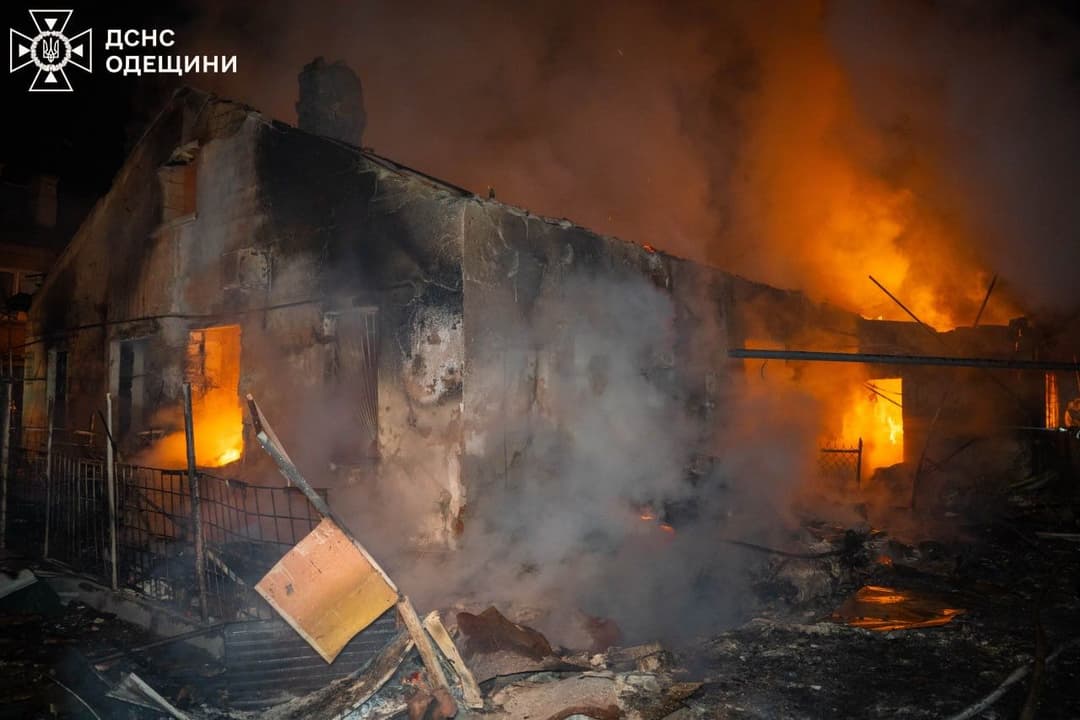 Zelenskyy says Russian strikes show Moscow has no intention of ending war