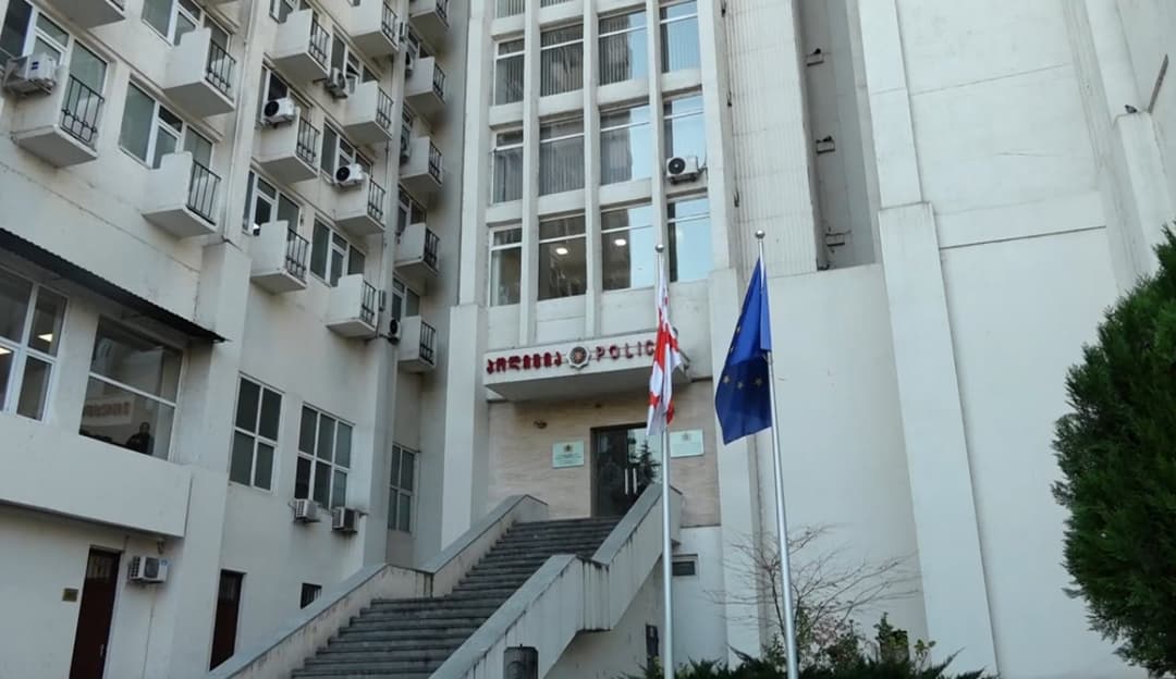 არასრულწლოვნის მიმართ განხორციელებული გარყვნილი ქმედების ბრალდებით ერთი პირი დააკავეს