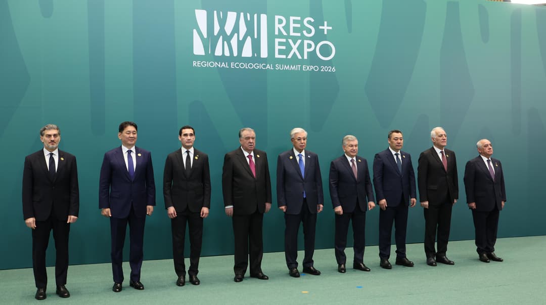 Georgian President visits green technology expo at Astana environmental summit