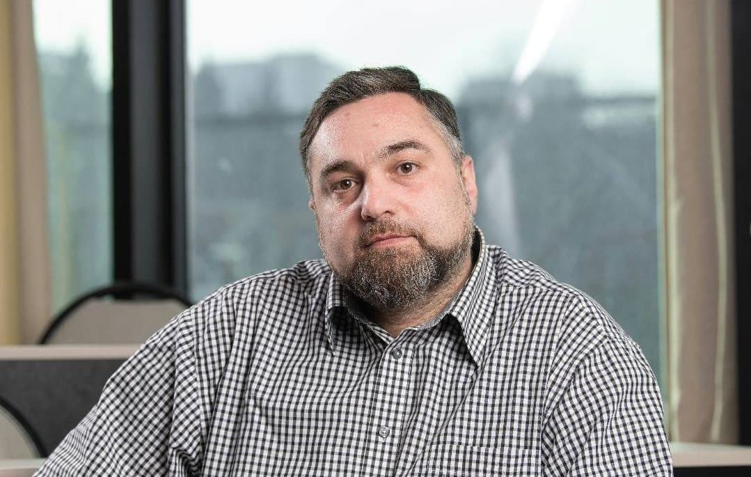 Portraying ex-Pres Saakashvili as wholly negative, unethical, distorts reality, political analyst Gamzardia