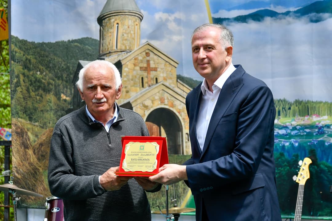 ზურაბ პატარაძე "მარეთობის" სახალხო დღესასწაულს დაესწრო