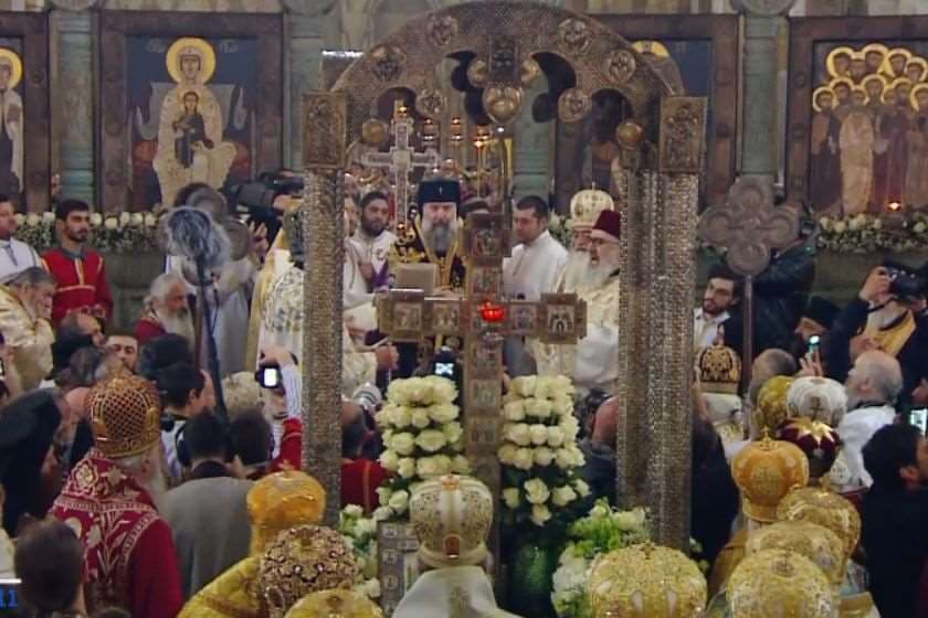 სვეტიცხოველში პატრიარქის ინტრონიზაცია მიმდინარეობს