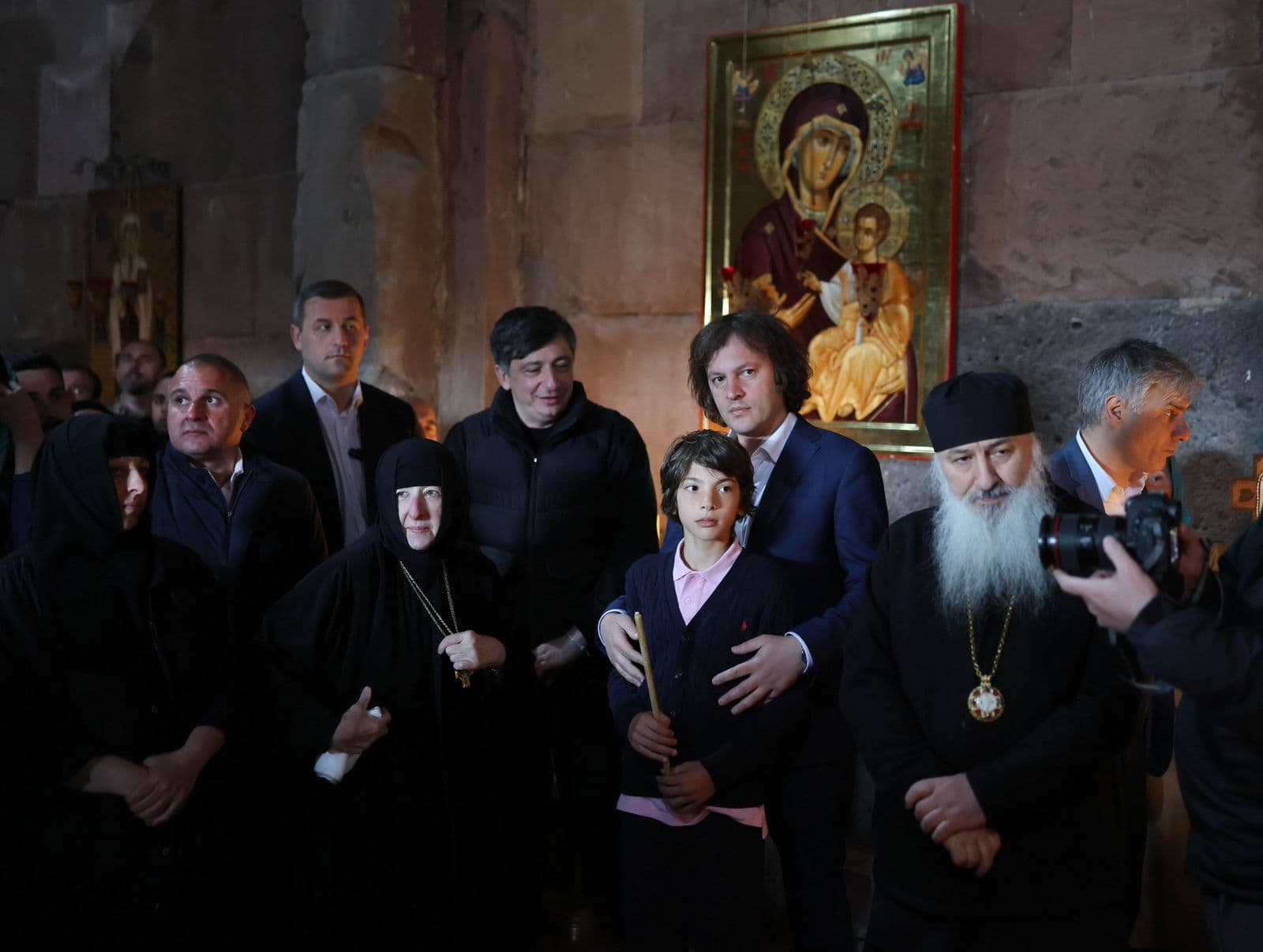 ირაკლი კობახიძე მთავრობის წევრებთან ერთად, ფოკაში წმინდა ნინოს საქართველოში შემოსვლის დღესთან დაკავშირებულ პარაკლისს დაესწრო