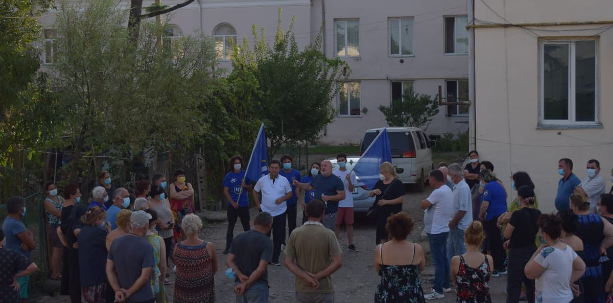 დავით ბახტაძე – დევნილების საჭიროებების გამოკვეთა და მათი მოგვარება ჩვენი პრიორიტეტია