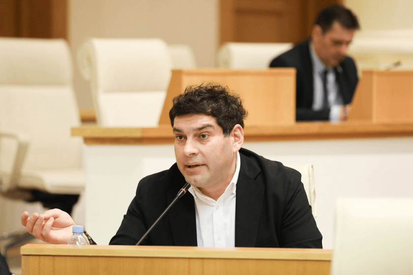 ბექა დავითულიანი – ბოდიში უნდა მოიხადოს იმ შეურაცხყოფისთვის, რაც ქართულ სახელმწიფოს მიაყენეს ამდენი წლის განმავლობაში