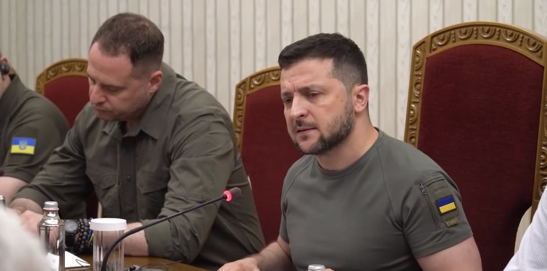 ზელენსკი – თქვენ თუ ჩემს ადგილზე აღმოჩნდებით და იარაღით არ დაგეხმარებიან, რას გააკეთებთ? იტყვით: “პუტინო, წაიღე ბულგარეთის ტერიტორიები?”