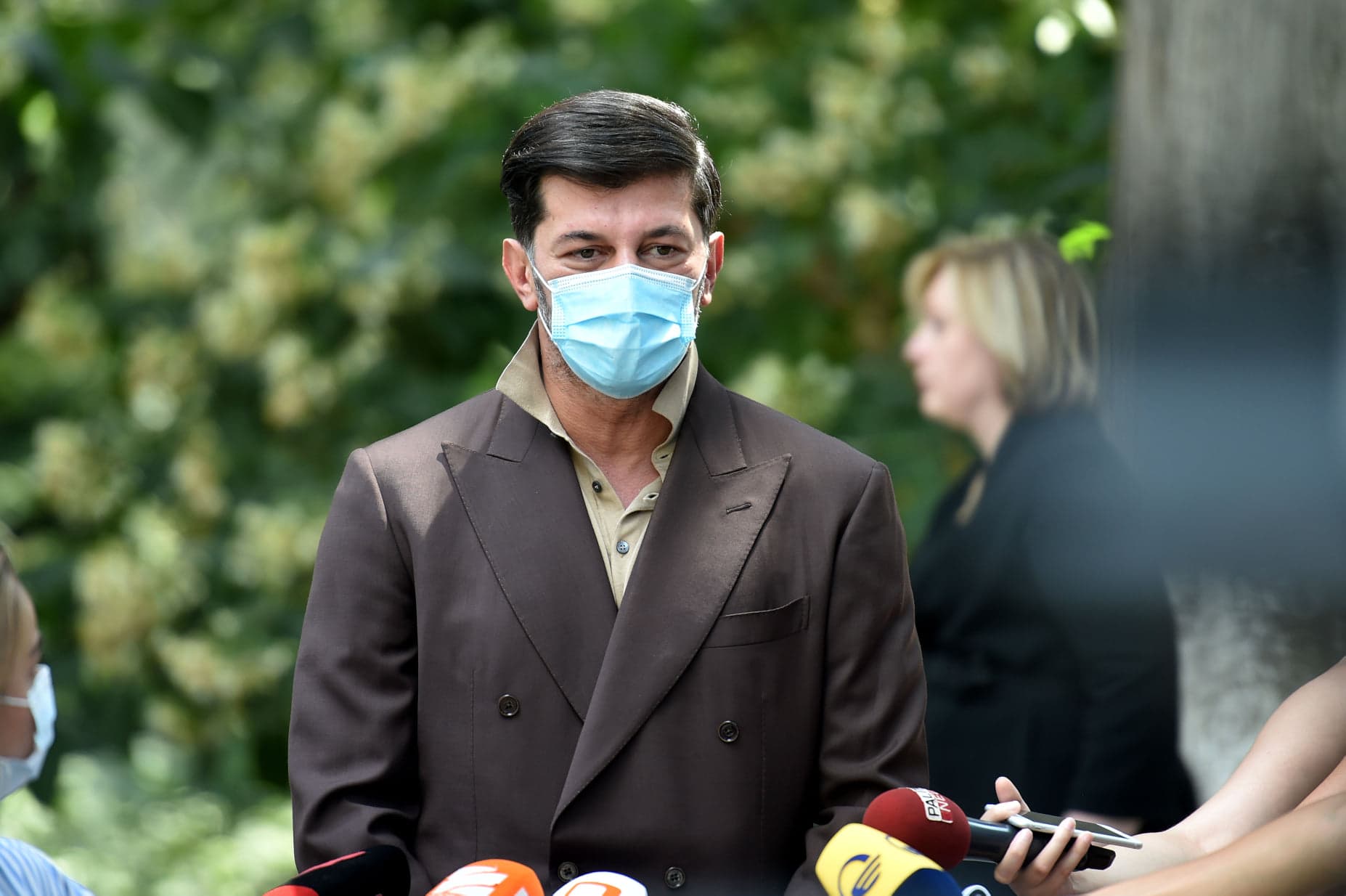 Frontnews image description