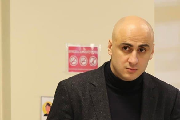 Frontnews image description