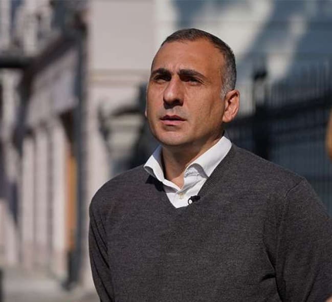 Frontnews image description