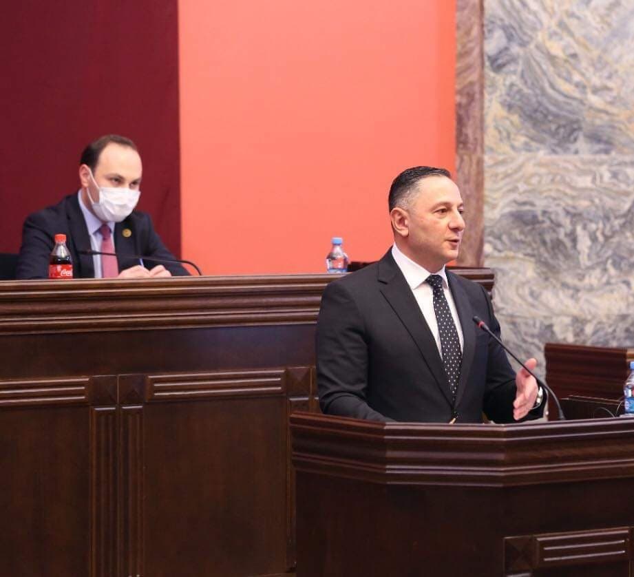 Frontnews image description