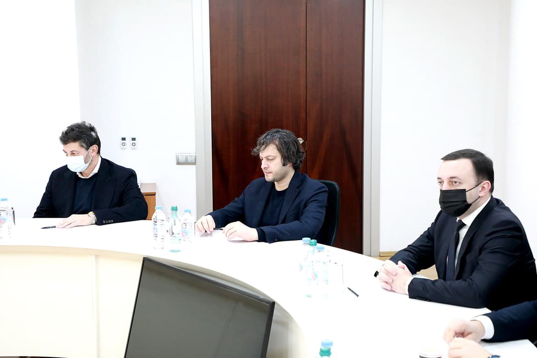 “ქართული ოცნების” ლიდერები და მთავრობის წევრები თელავში გასვლით სამუშაო შეხვედრას გამართავენ