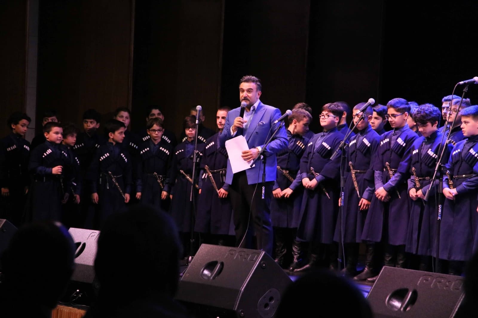 Frontnews image description