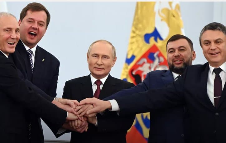 პუტინმა უკრაინის ოკუპირებული ტერიტორიების რუსეთთან შეერთებას ხელი მოაწერა