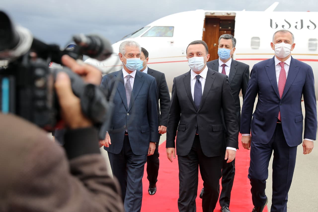 Frontnews image description