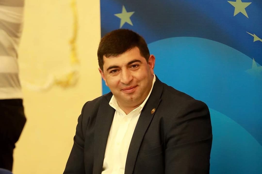 “ქართული ოცნების“ ახალქალაქის ორგანიზაციის თავმჯდომარედ მელქონ მაკარიანი აირჩიეს