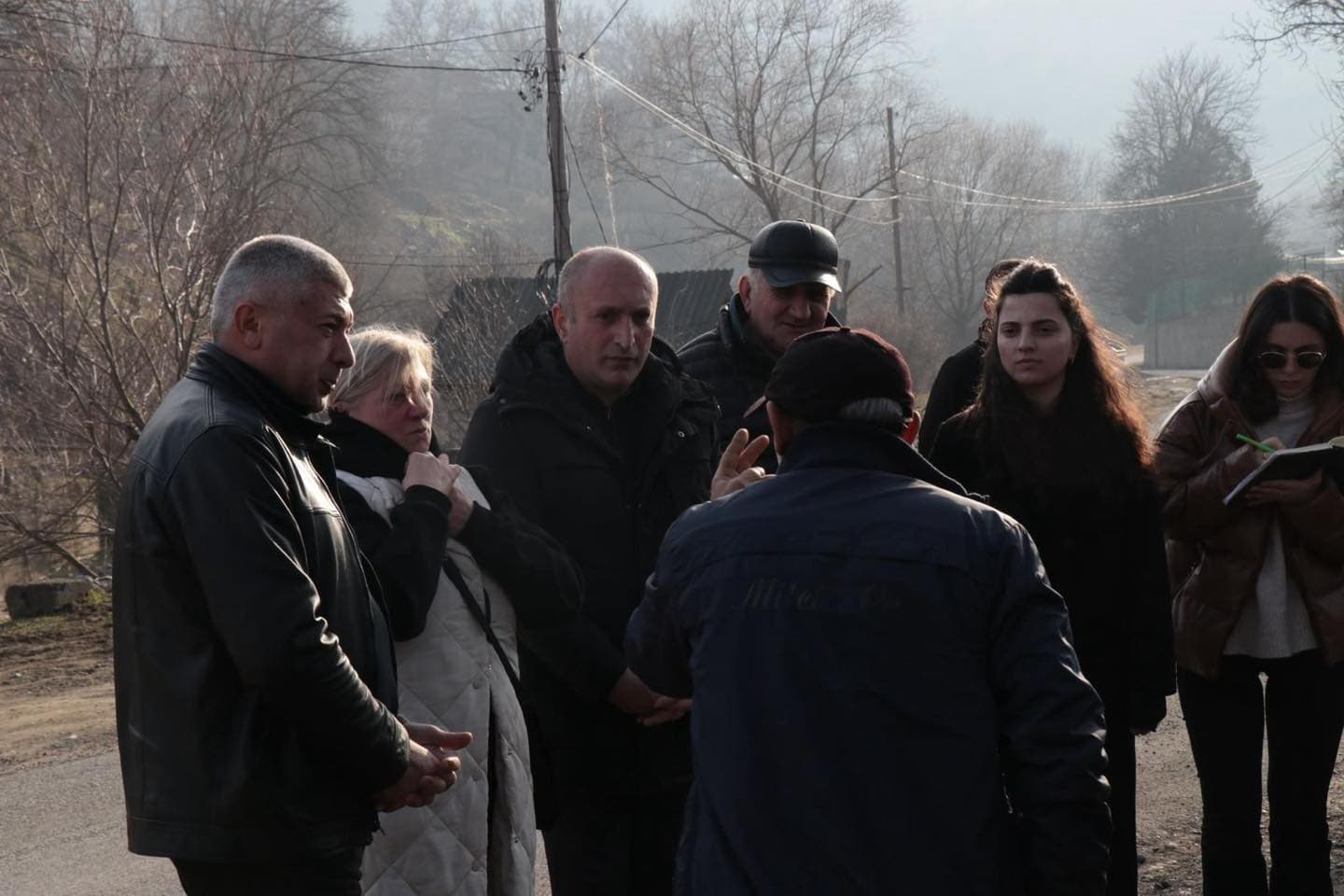 Frontnews image description