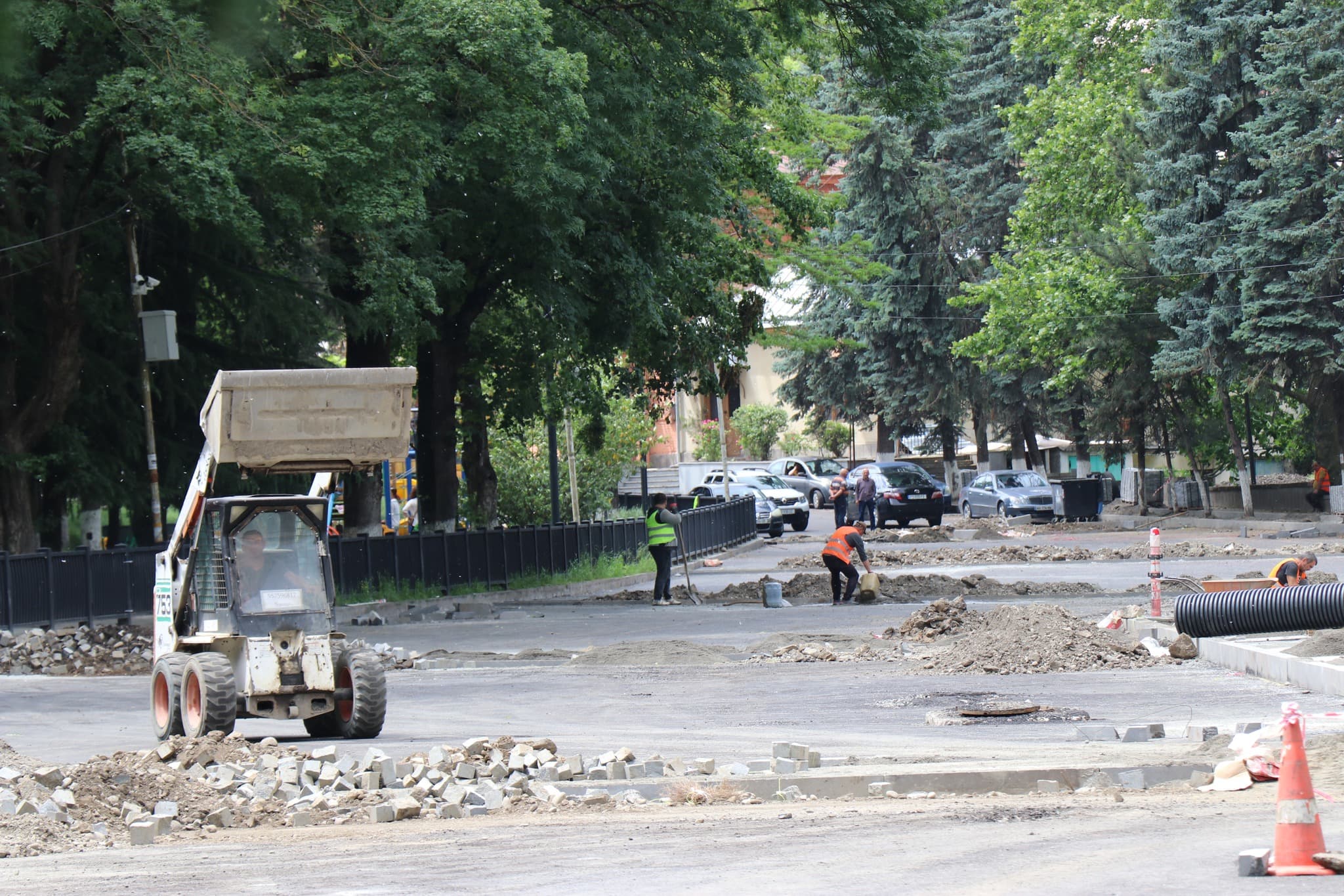 Frontnews image description