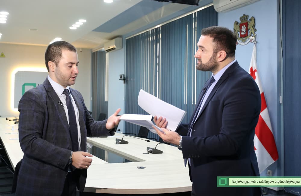 Frontnews image description