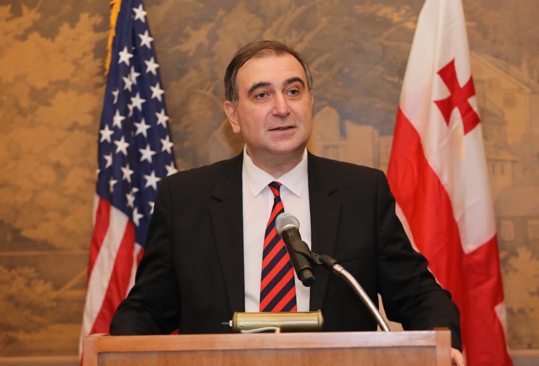 მიხეილ ჩხენკელი – პირველ ლექციას 2022 წლის თებერვალში ირაკლი ღარიბაშვილი წაიკითხავს