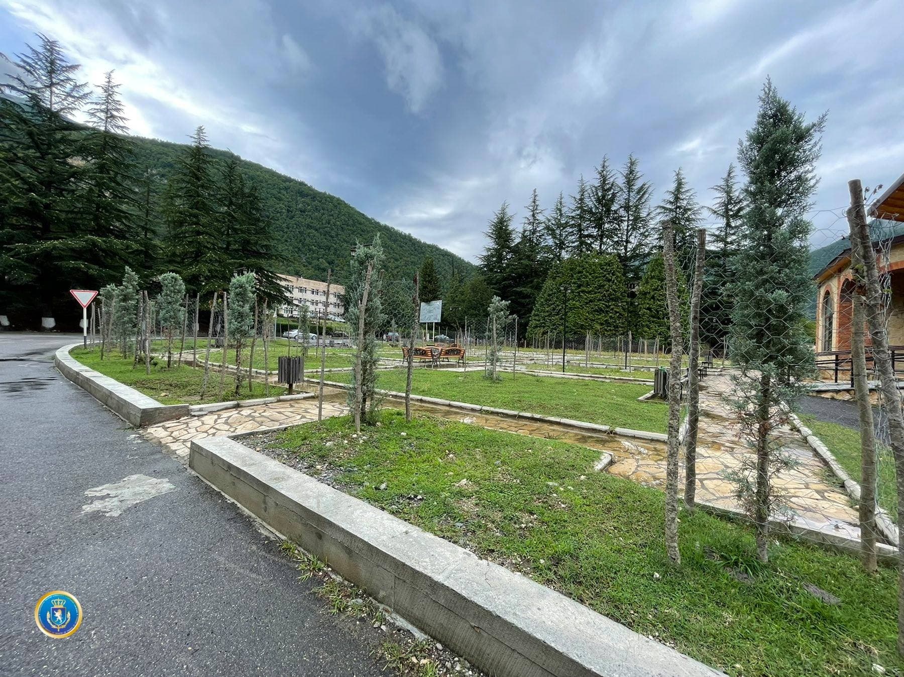 Frontnews image description