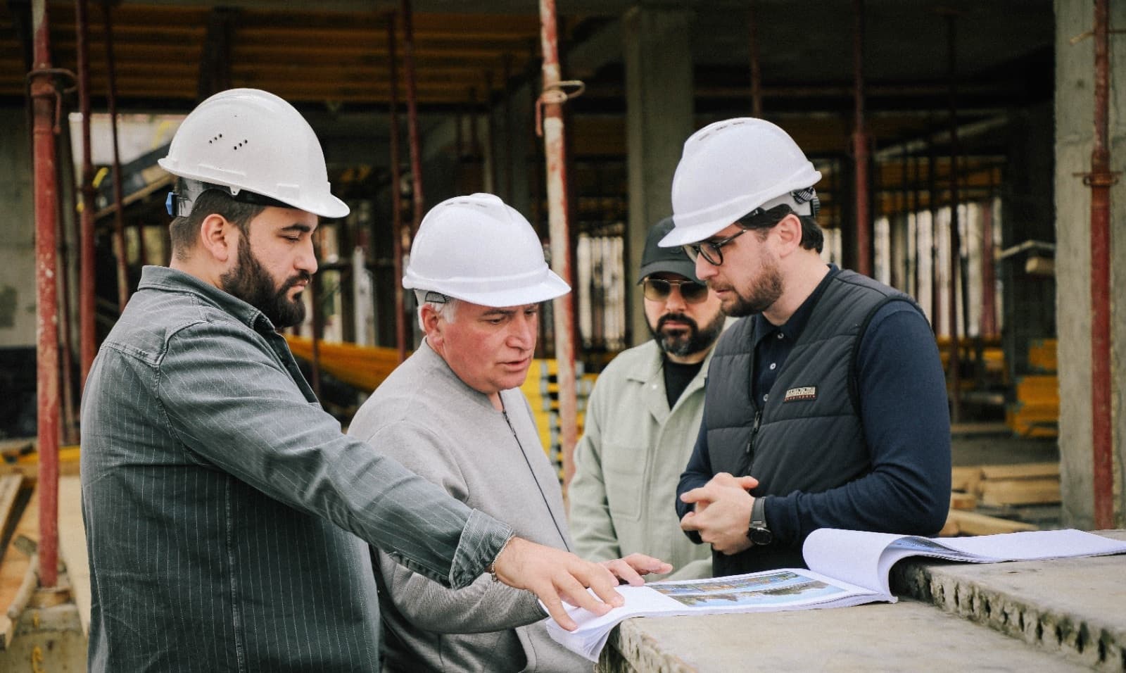 Frontnews image description