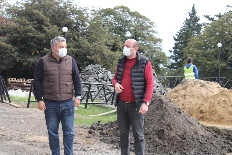 Frontnews image description