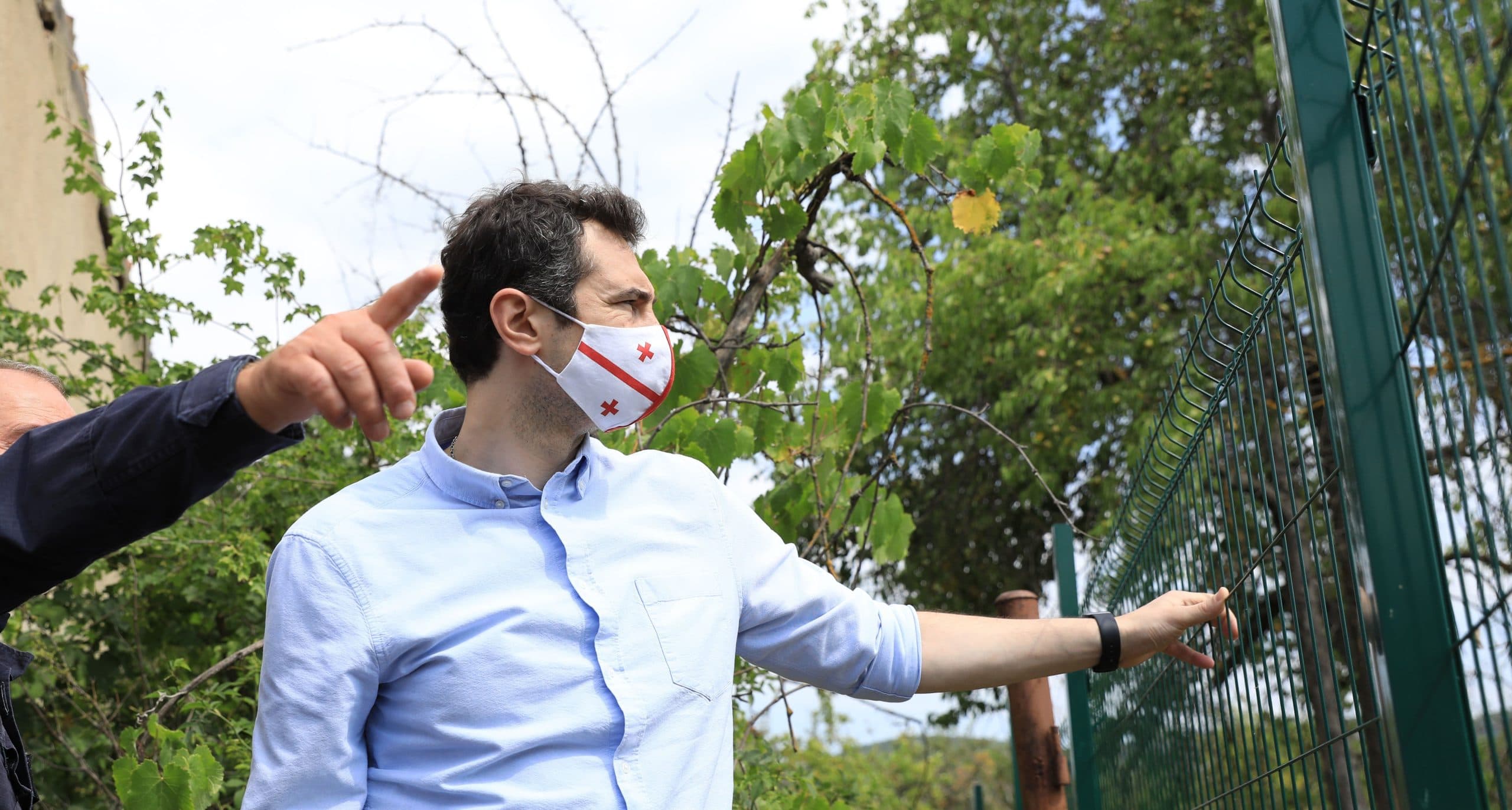 Frontnews image description