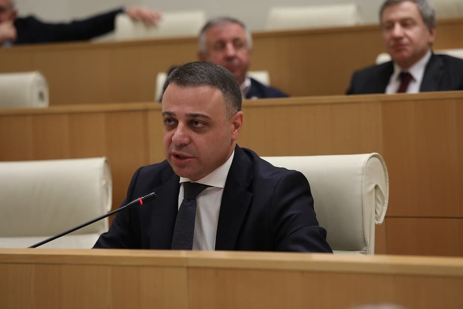 ალუდა ღუდუშაური – რუსეთუმეებიც ხართ, ჟენიებიც, პრიგოჟინზე ლექსის მიმძღვნელებიც და ამ ქვეყნის მტრებიც