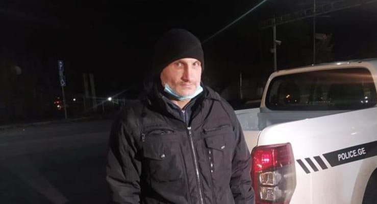 ოკუპანტების პატიმრობიდან გათავისუფლებული მალხაზ ჯანელიძე აცხადებს, რომ რამდენჯერმე ფიზიკურად გაუსწორდნენ