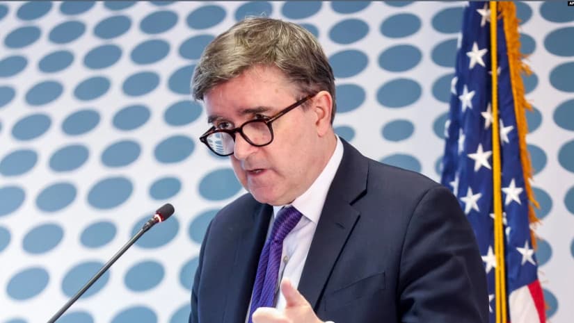 ო’ბრაიენი – ეს არაა მთავრობა, რომელსაც შეუძლია საქართველოს ევროპისკენ წაყვანა