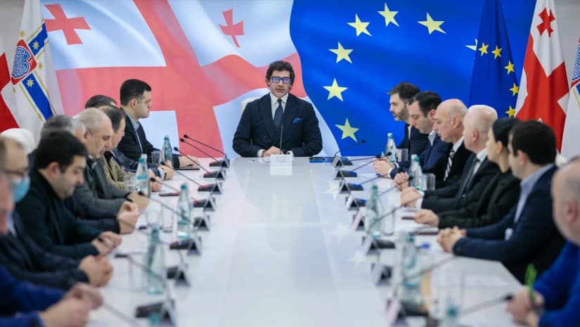 კახა კალაძე – გუშინ ვხალისობდი ოპოზიციის ისტერიკაზე, არ ვიტყვი ამ სიტყვას, სადაც იმყოფებით, დარჩებით მანდ