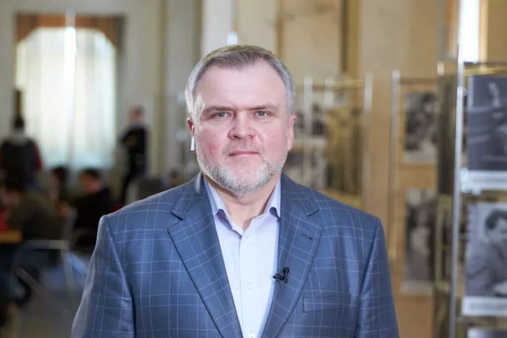 Frontnews image description