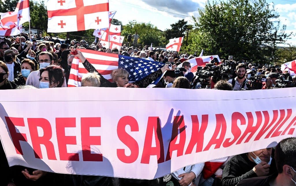 მიხეილ სააკაშვილის გათავისუფლების მოთხოვნით დღეს ქუთაისის მერიასთან აქცია გაიმართება