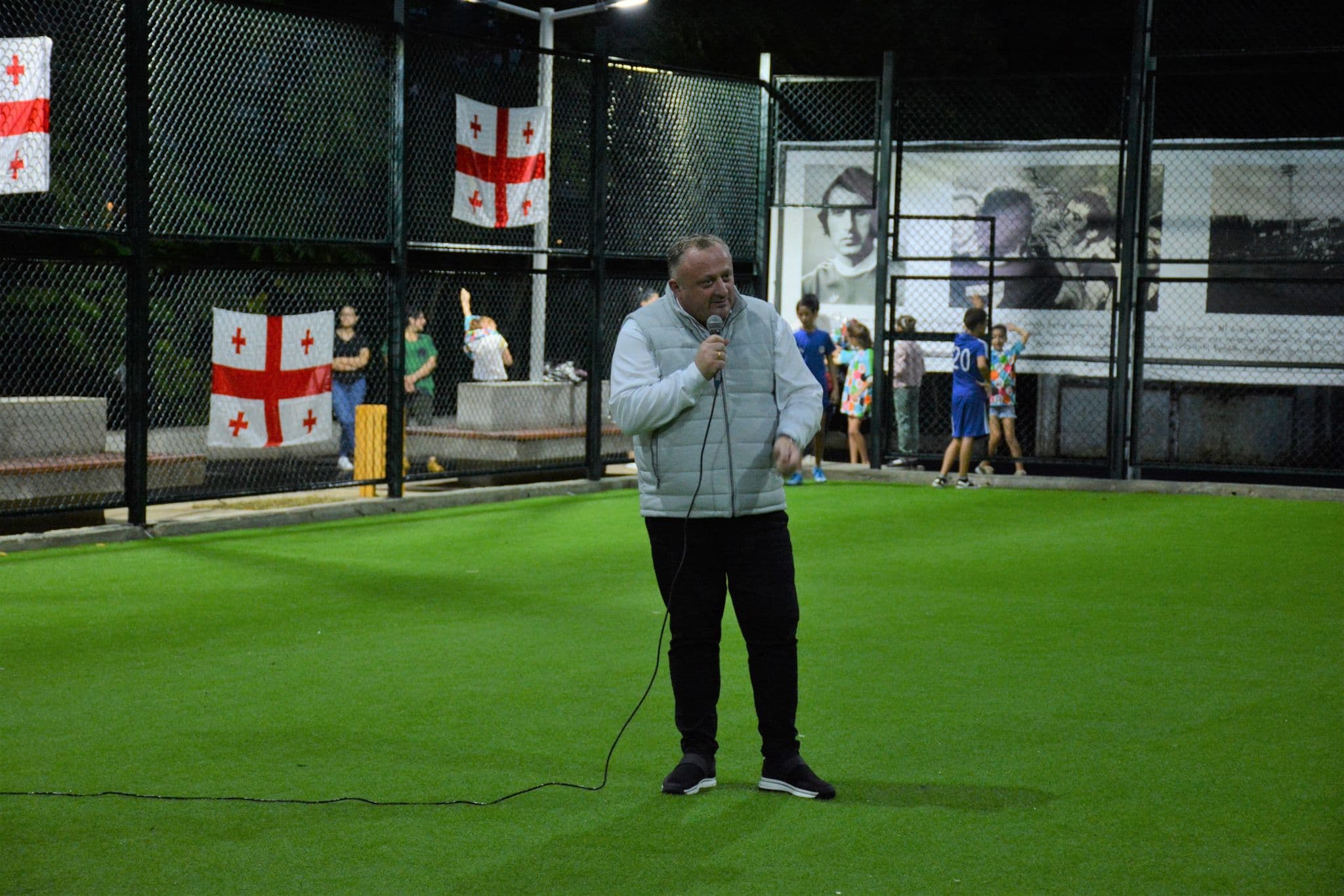 Frontnews image description