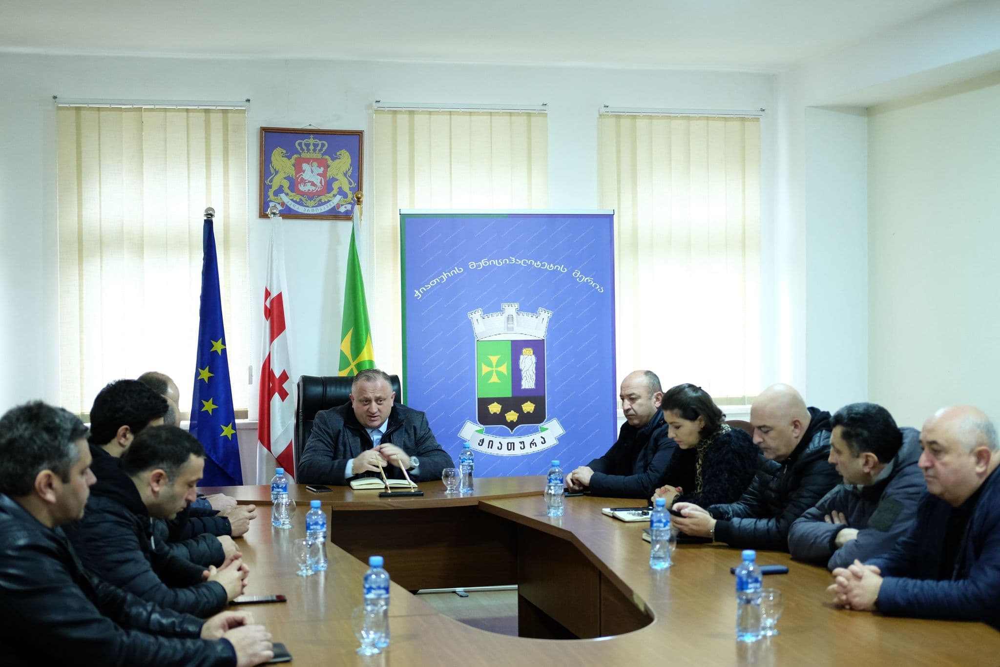 Frontnews image description