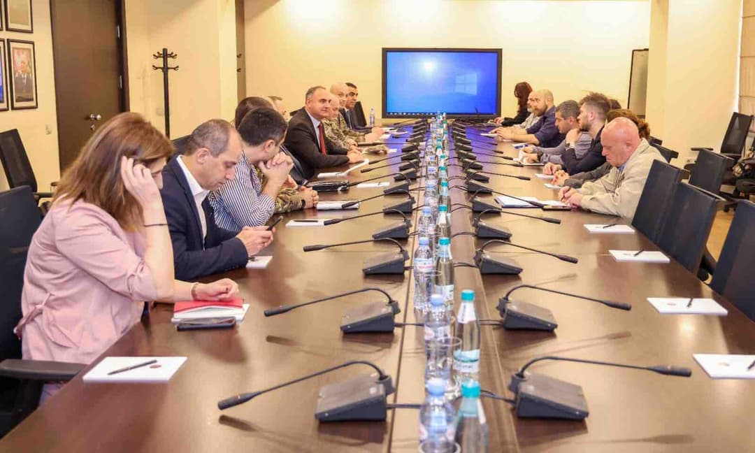 მოხალისეთა ორგანიზაციის წარმომადგენლები თავდაცვის კოდექსით დაგეგმილ რეფორმებს გაეცნენ