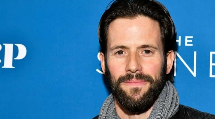 მსახიობი კრისტიან ოლივერი ორ შვილთან ერთად ავიაკატასტროფაში დაიღუპა