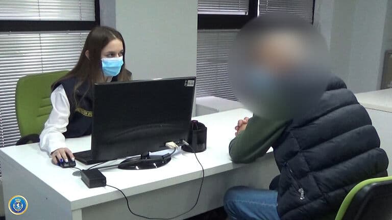 Frontnews image description