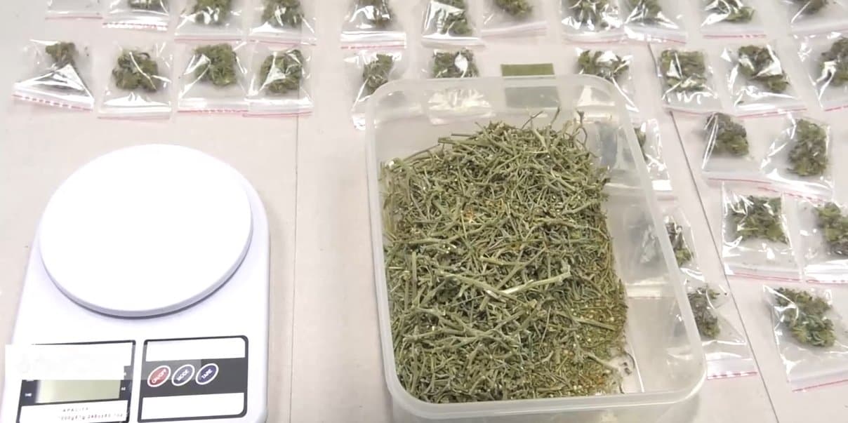 Frontnews image description