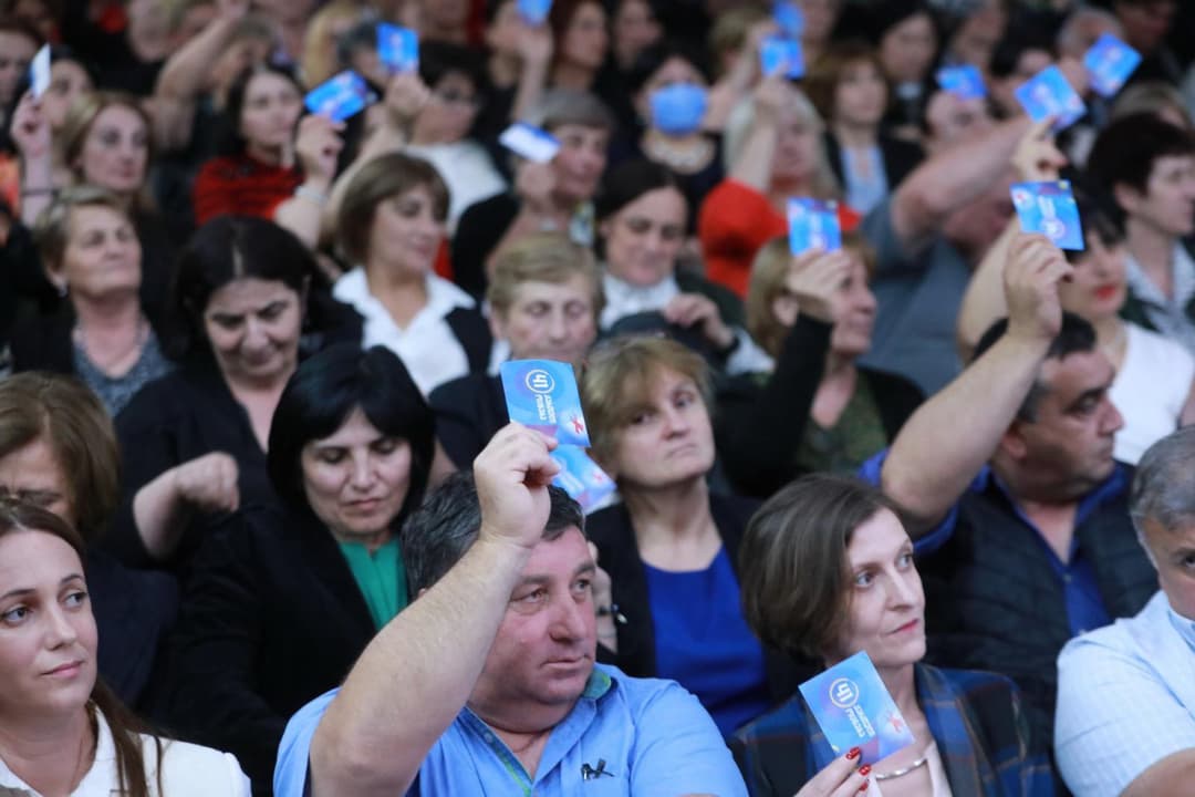 “ქართული ოცნების” კონფერენციებზე ყვარლის, ლაგოდეხის და გურჯაანის ორგანიზაციების თავმჯდომარეები და ბიუროს წევრები აირჩიეს