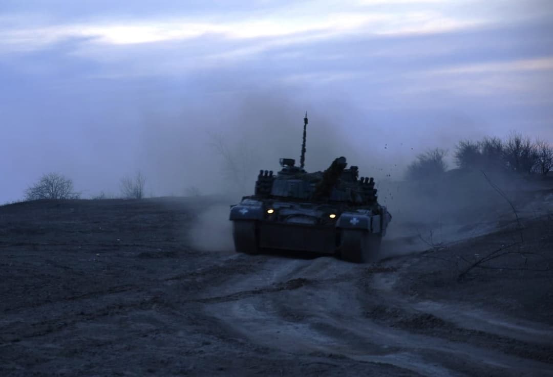 48 საარტილერიო სისტემა, 800-ზე მეტი ოკუპანტი ერთ დღეში – რუსეთის ახალი დანაკარგები უკრაინაში