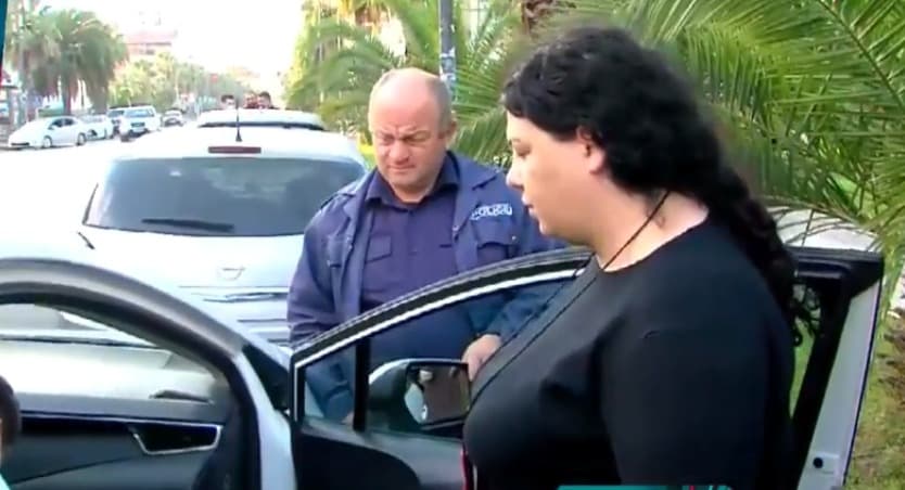 ფოთში #11 საარჩევნო უბანზე დამკვირვებელს სახეში ცხელი ყავა შეასხეს